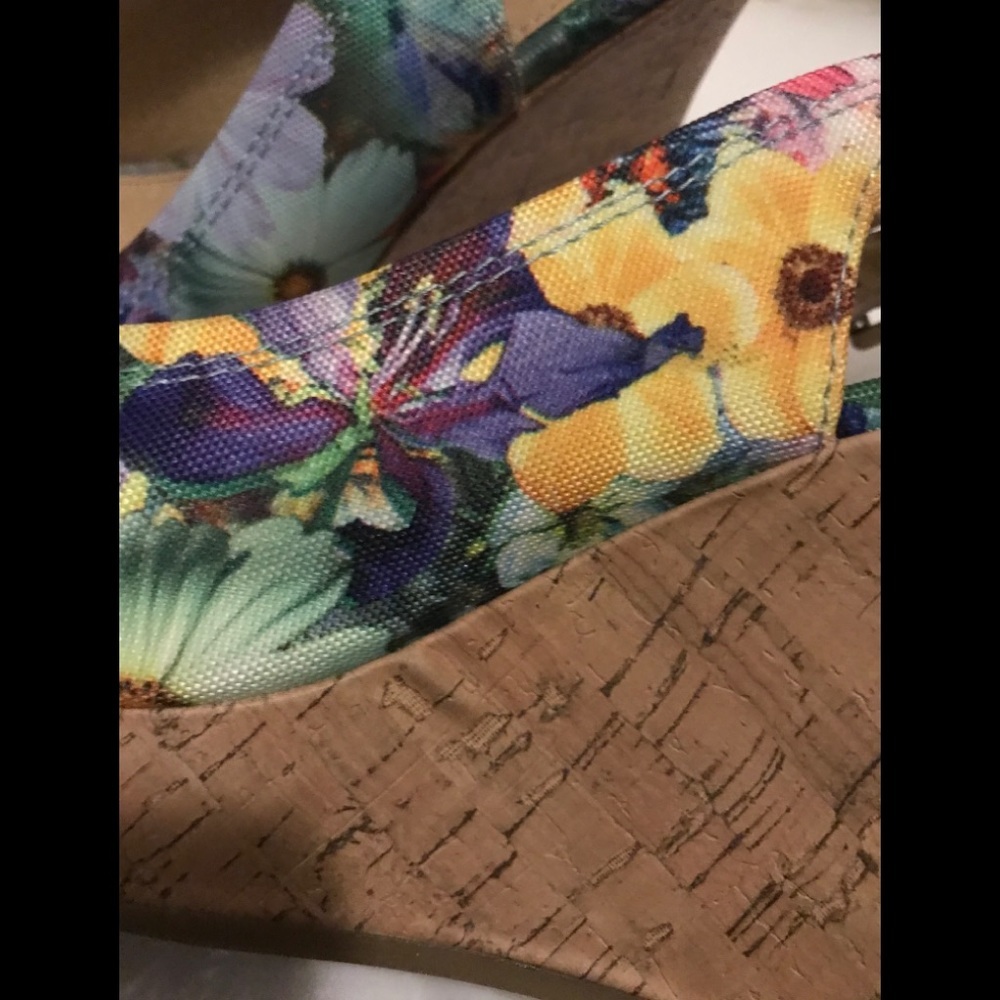 CL BY LUANDRY Floral buckle sling back wedge 8 - Picture 9 of 9